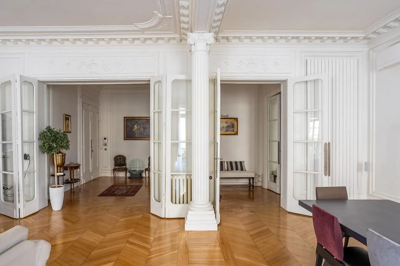 Lägenhet Prestigious Appartement Trocadero Paris