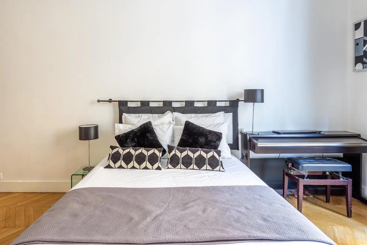 Prestigious Appartement Trocadero Paris