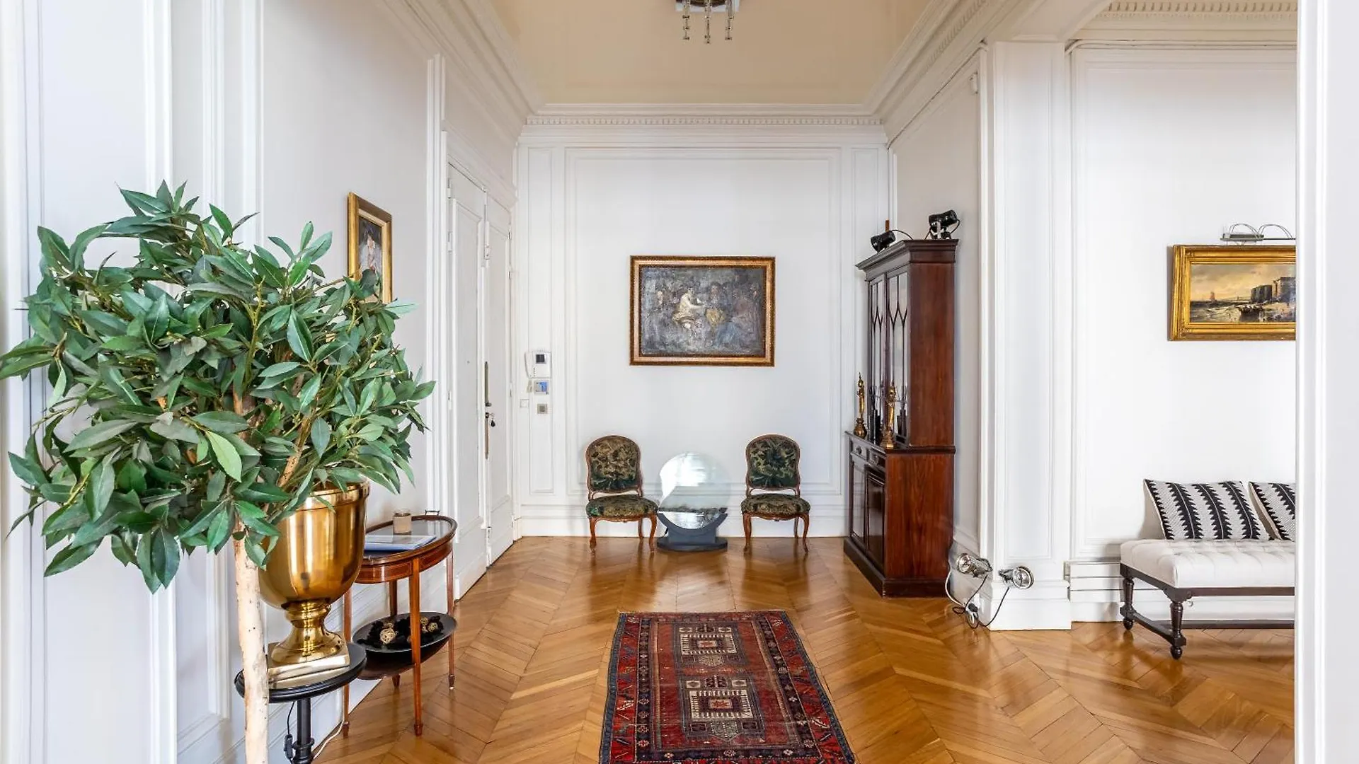 Prestigious Appartement Trocadero Paris